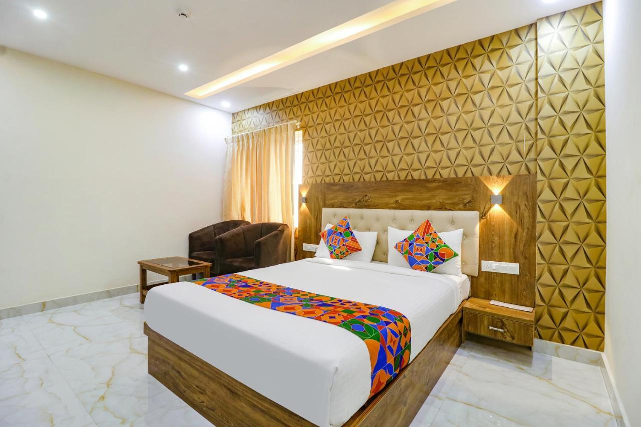 Fabhotel Sa-Vista Inn Yelahanka Экстерьер фото